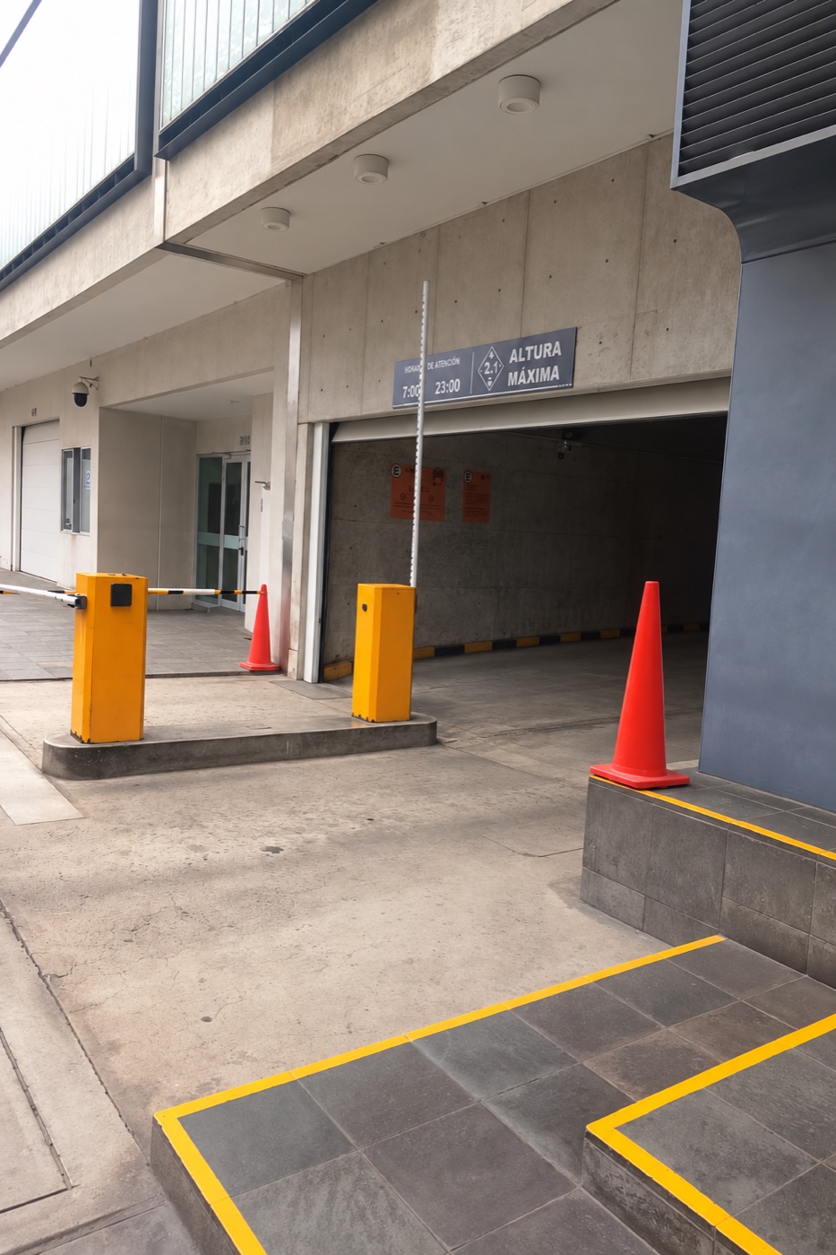 Estacionamiento NOS PUCP